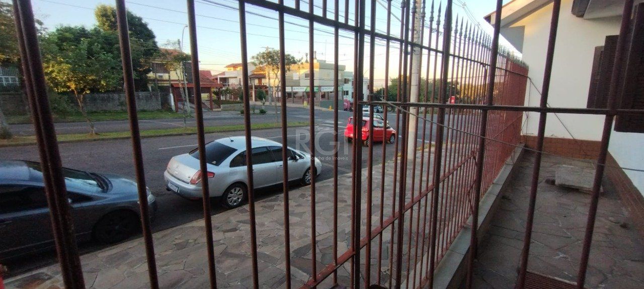 Casa à venda com 4 quartos, 380m² - Foto 5