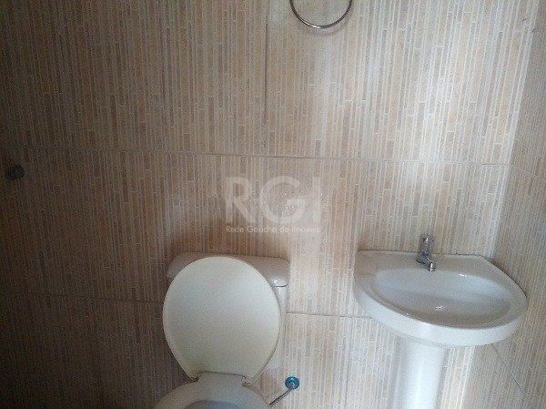 Casa à venda com 4 quartos, 90m² - Foto 14
