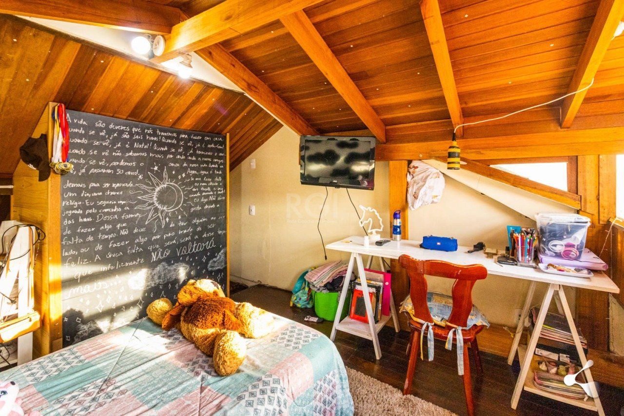 Casa de Condomínio à venda com 3 quartos, 140m² - Foto 18