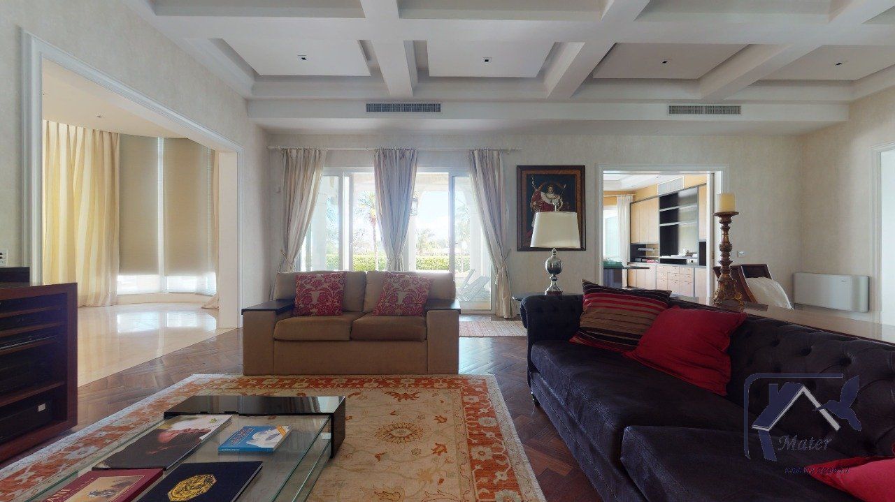 Casa à venda com 7 quartos, 1165m² - Foto 43
