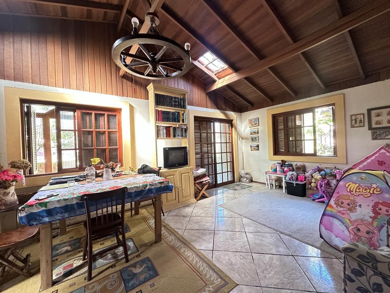 Casa, 5 quartos, 156 m² - Foto 5