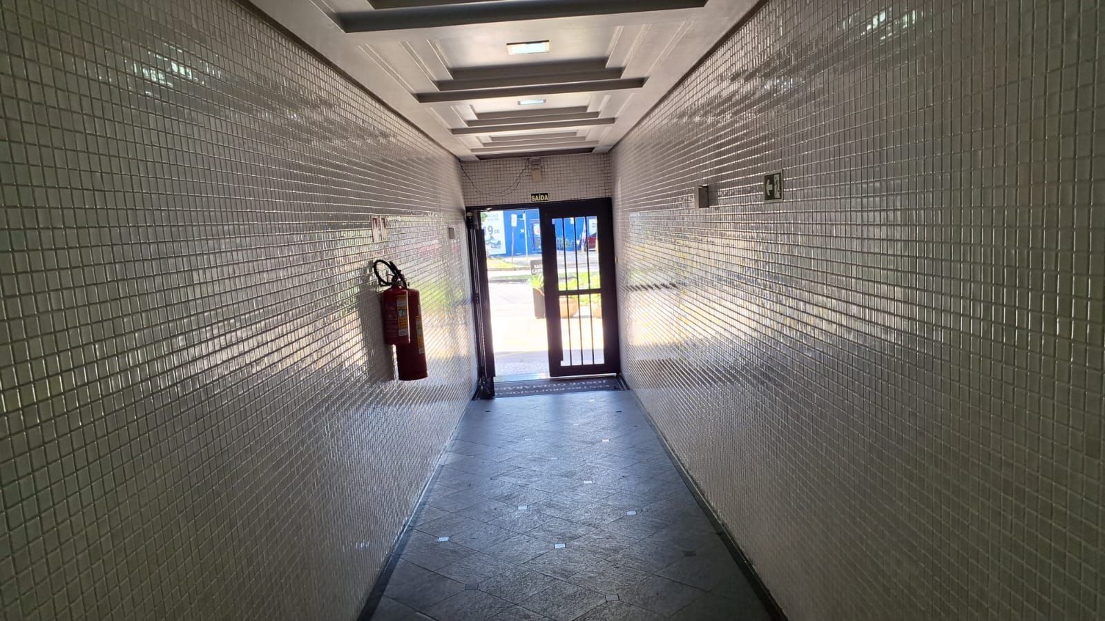 Sala Comercial, 1 sala, para alugar, 27 m², Rio Branco - Porto Alegre — foto 4