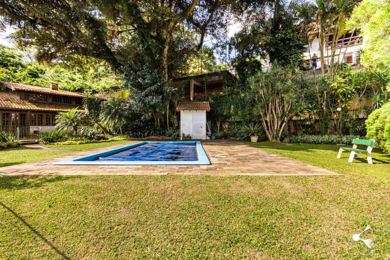 Casa de Condomínio à venda com 4 quartos, 231m² - Foto 45