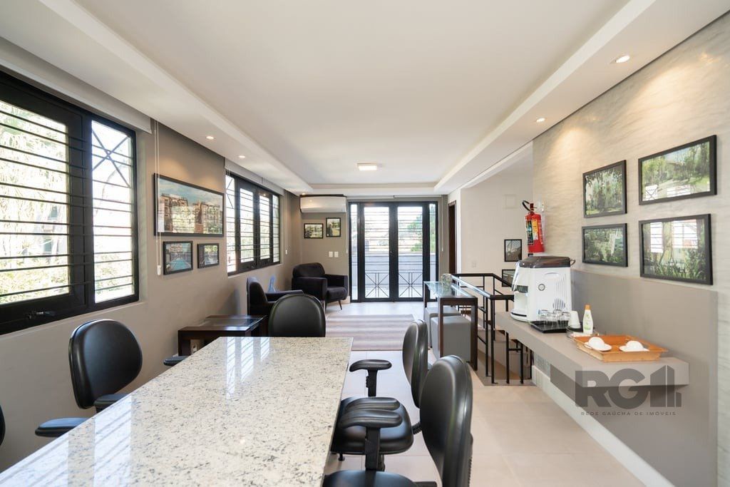 Casa Comercial, para alugar, 335 m², Ipanema - Porto Alegre — foto 2