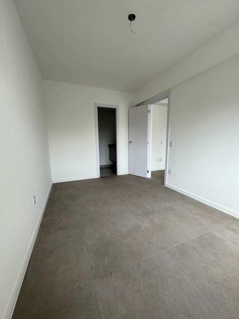 Apartamento à venda com 1 quarto, 43m² - Foto 13