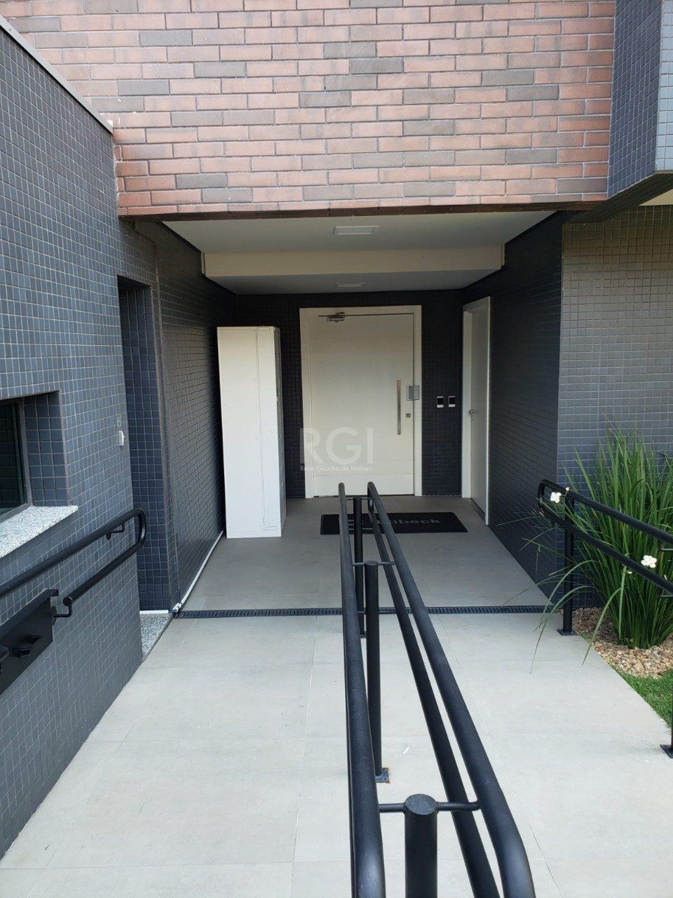 Apartamento à venda com 3 quartos, 145m² - Foto 6
