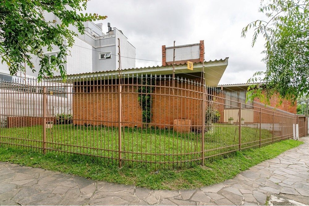 Casa à venda com 3 quartos, 214m² - Foto 35