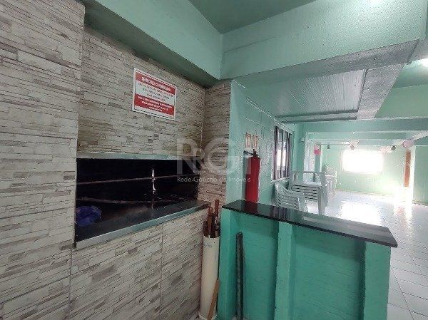 Apartamento à venda com 2 quartos, 40m² - Foto 22