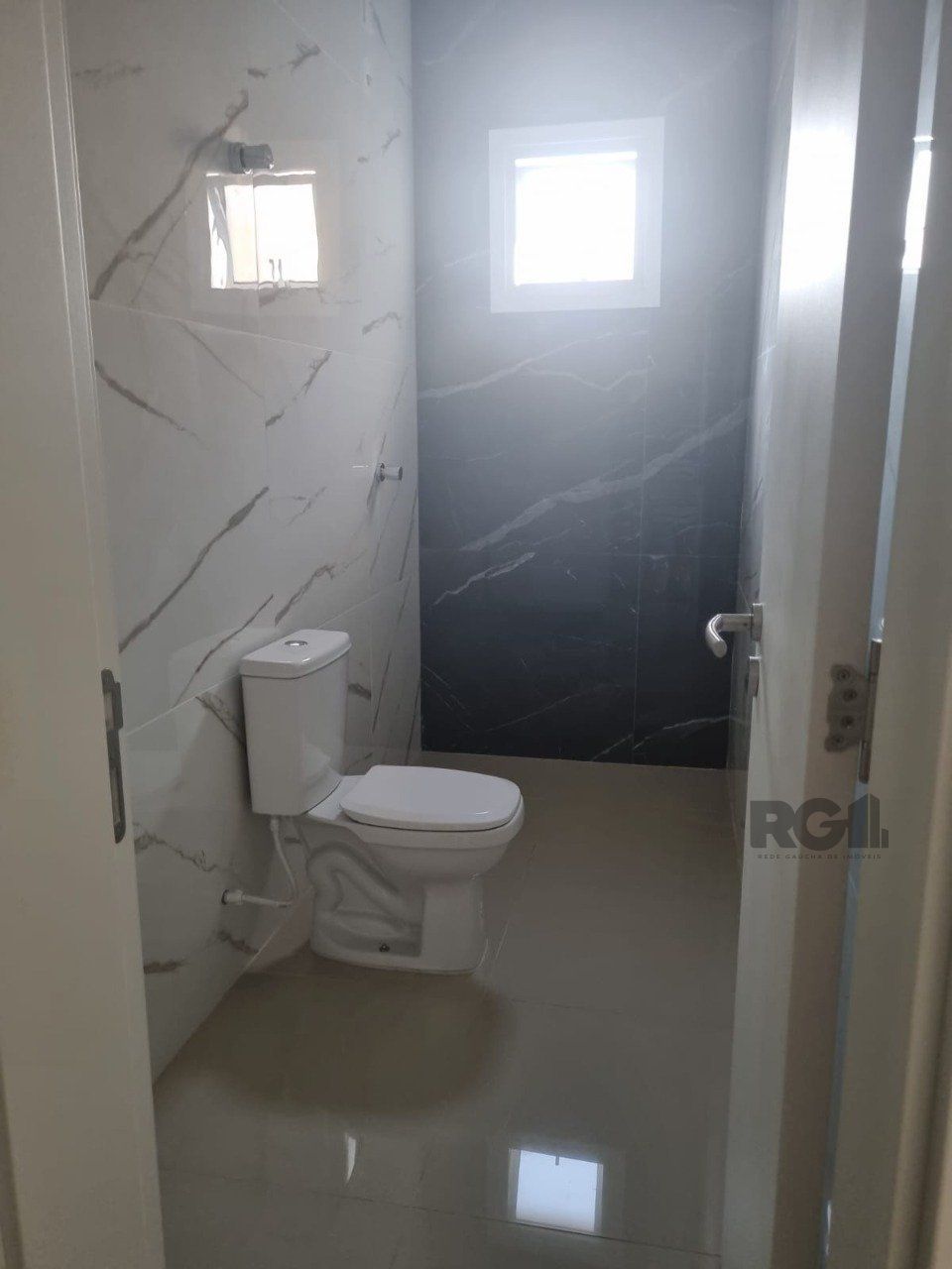 Casa à venda com 3 quartos, 90m² - Foto 29