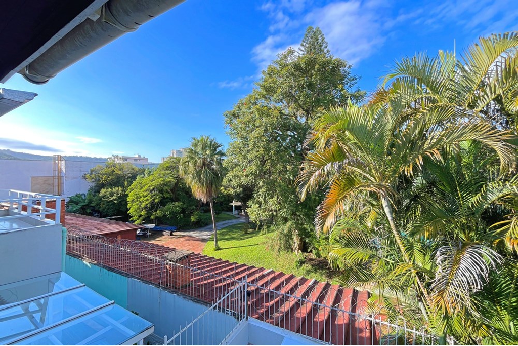 Casa de Condomínio à venda com 2 quartos, 210m² - Foto 13