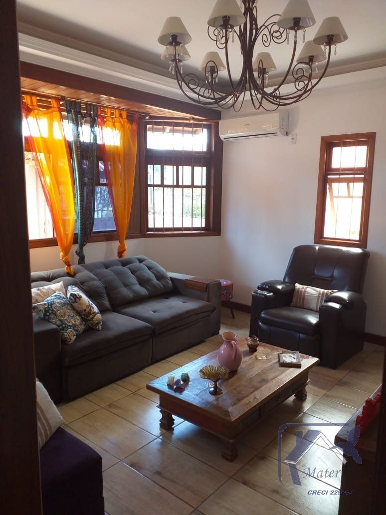 Casa à venda com 4 quartos, 273m² - Foto 3