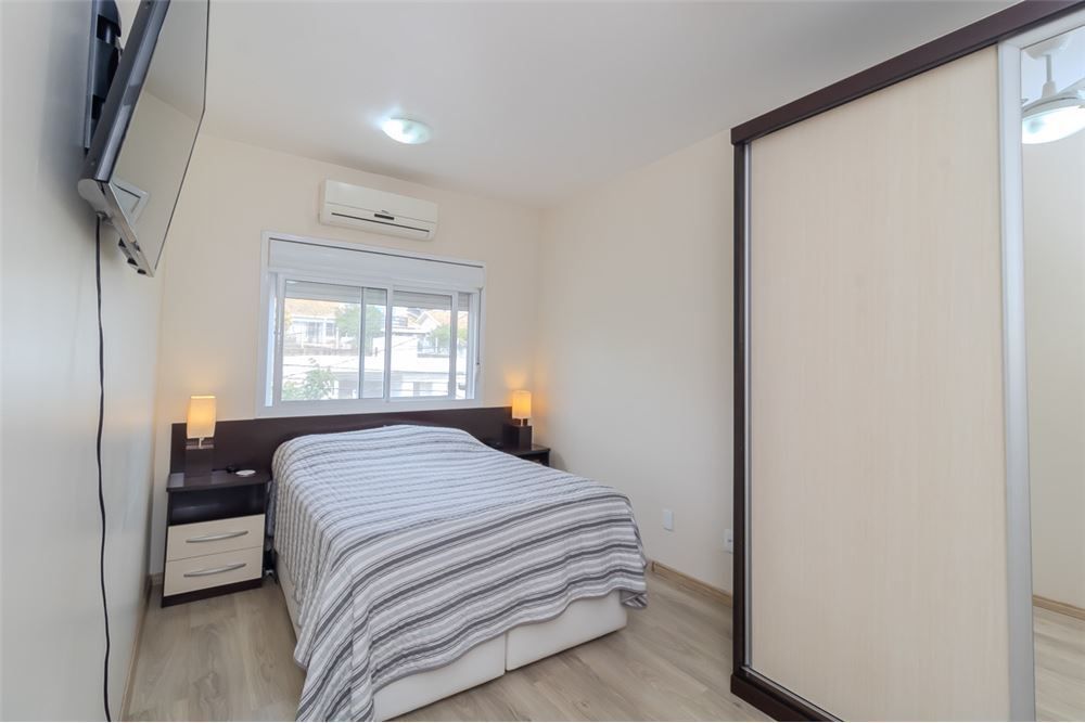 Casa à venda com 3 quartos, 109m² - Foto 15