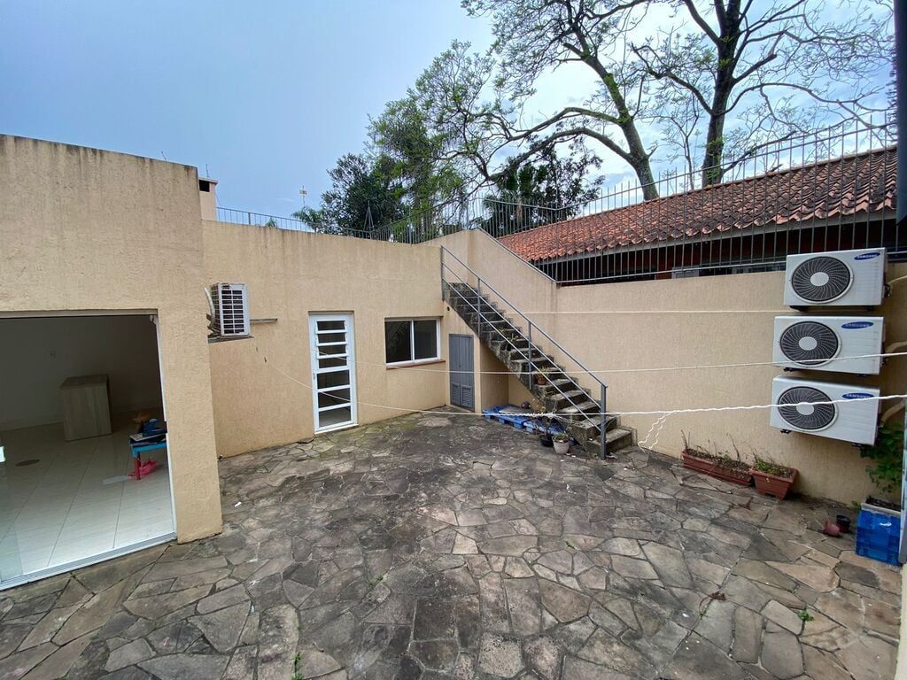Casa à venda com 4 quartos, 265m² - Foto 22