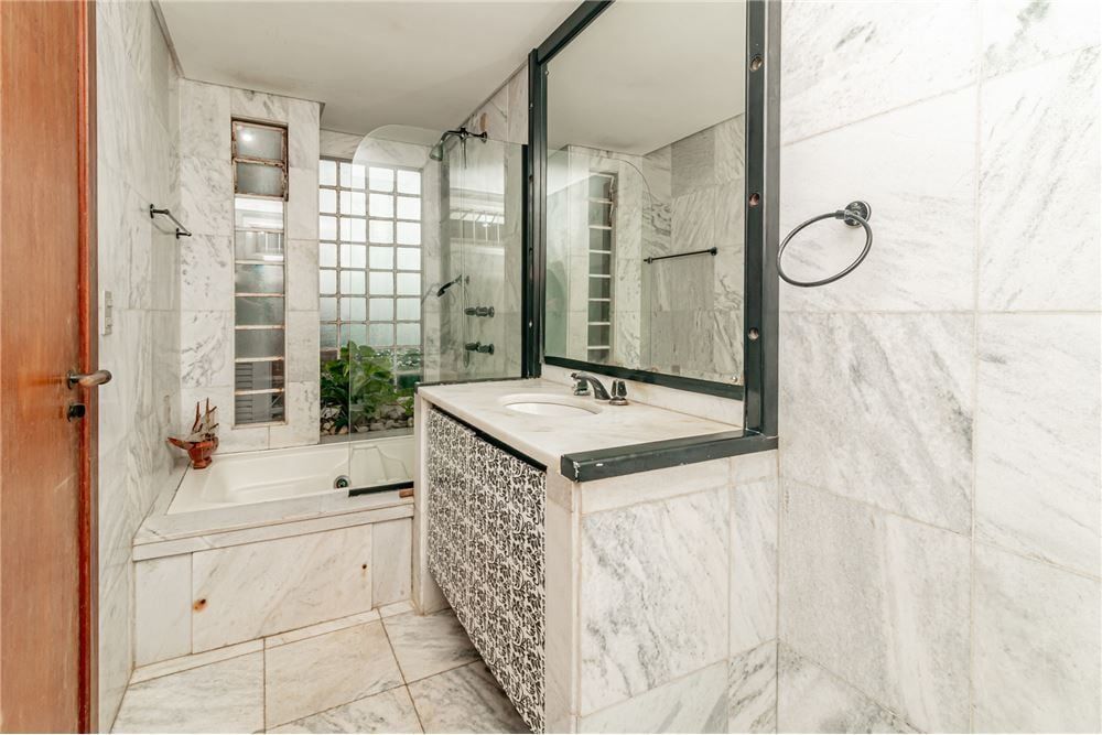 Casa, 6 quartos, 390 m² - Foto 26