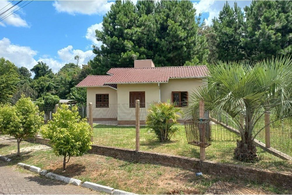 Casa à venda com 2 quartos, 60m² - Foto 3