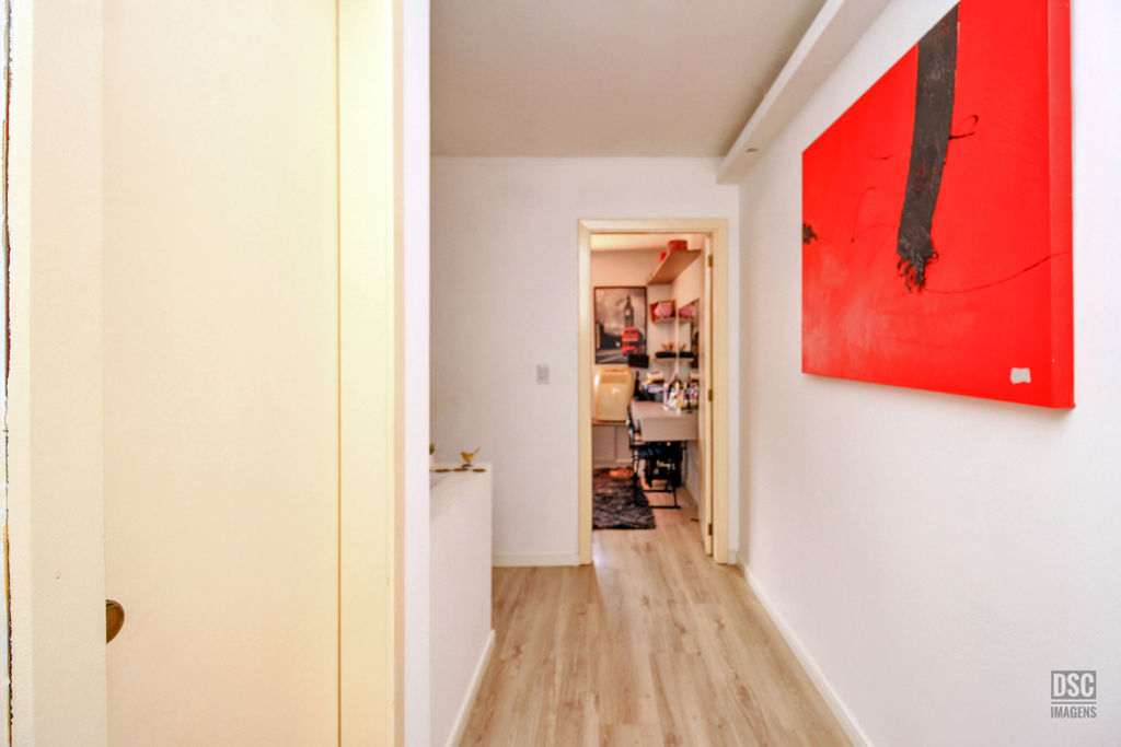 Casa à venda com 2 quartos, 82m² - Foto 4