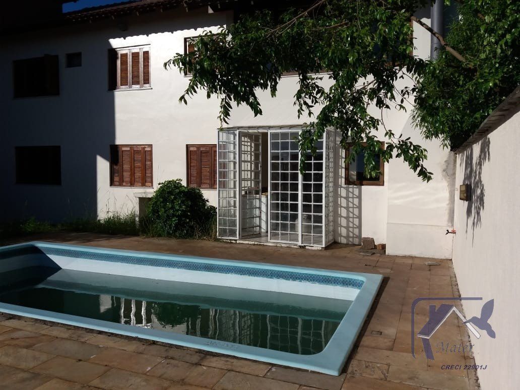 Casa, 5 quartos, 380 m² - Foto 1