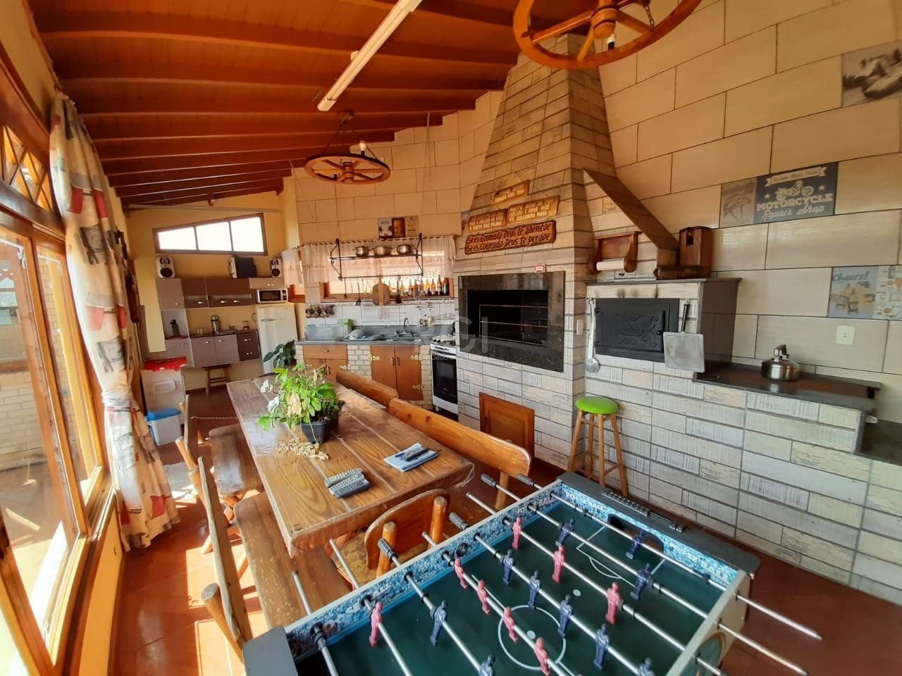 Casa à venda com 3 quartos, 274m² - Foto 6