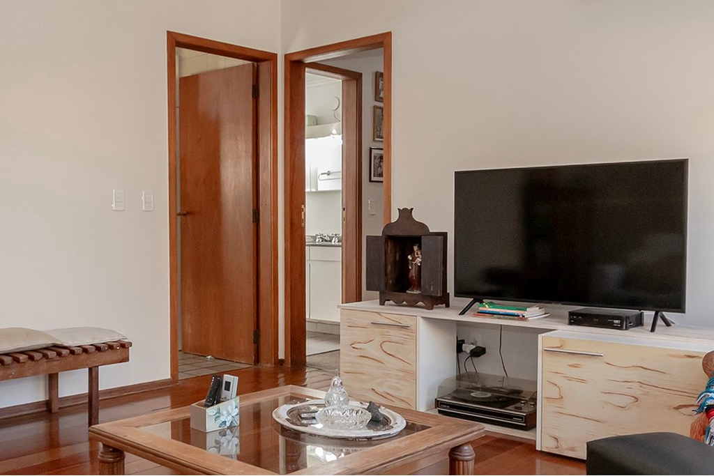 Apartamento à venda com 3 quartos, 139m² - Foto 10