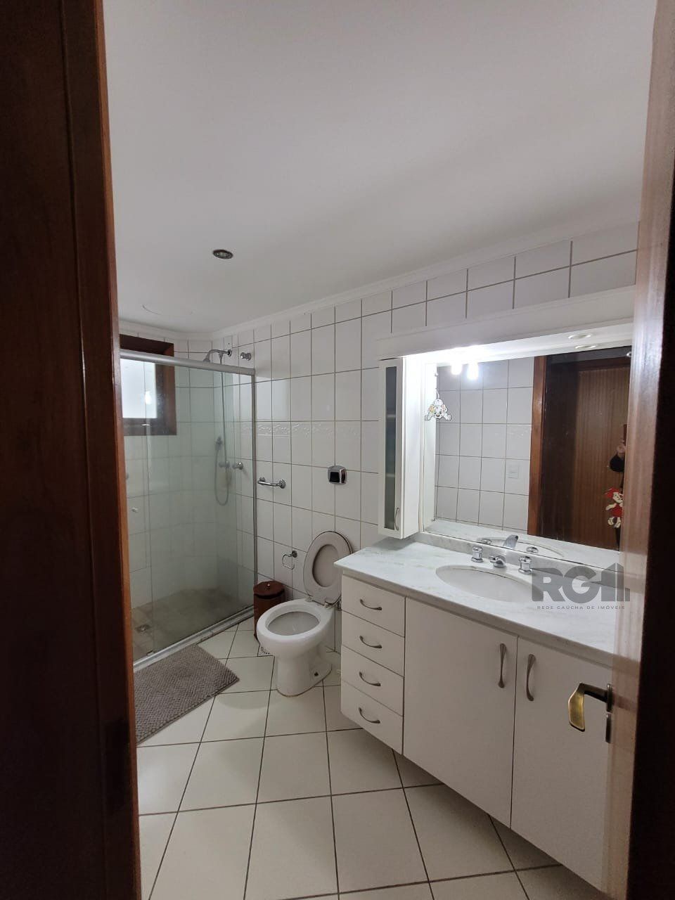 Casa à venda com 3 quartos, 251m² - Foto 9