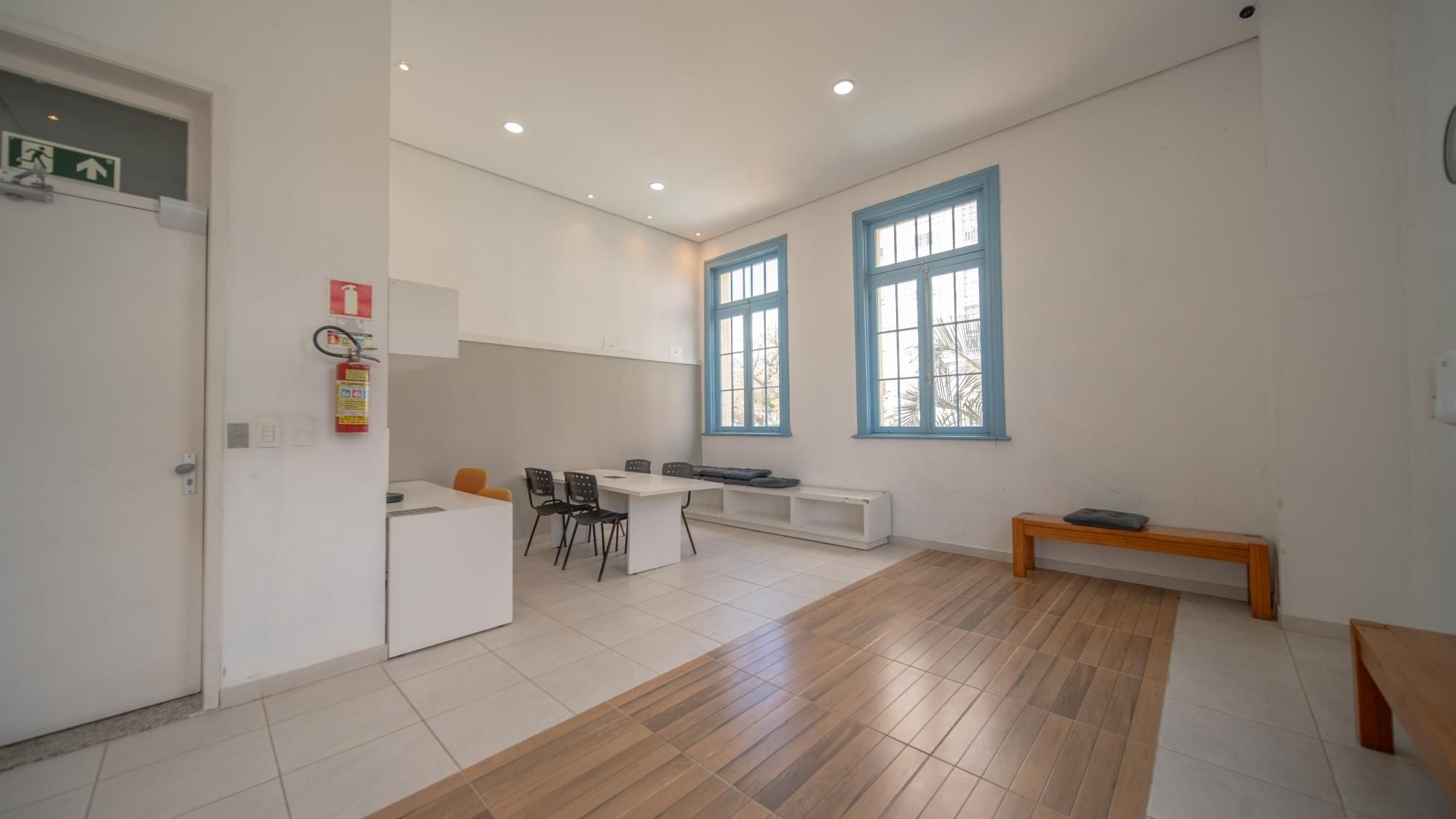 Apartamento à venda com 3 quartos, 107m² - Foto 27