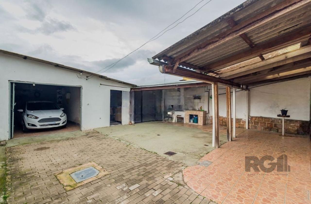 Casa à venda com 3 quartos, 300m² - Foto 28