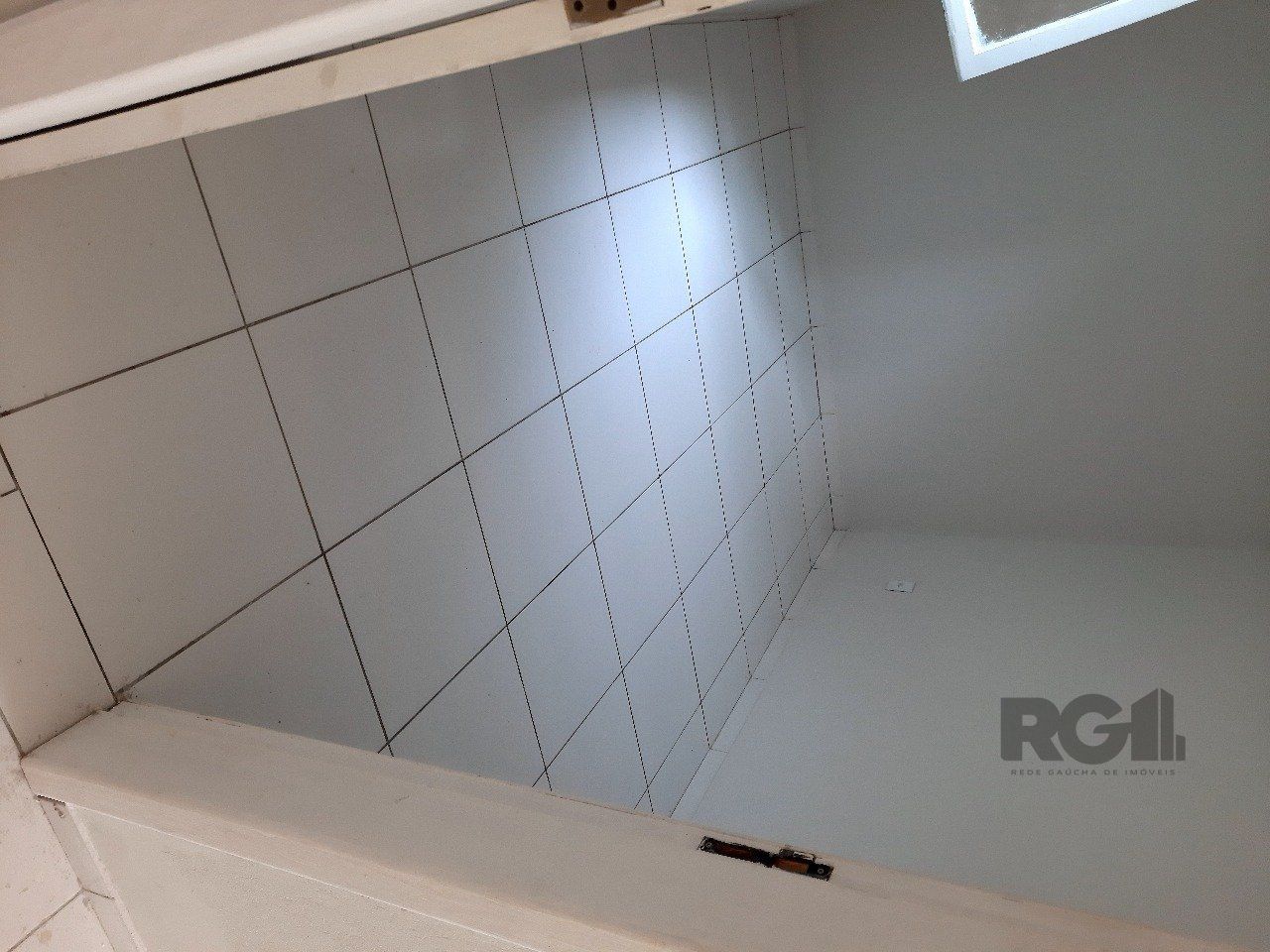 Casa à venda com 8 quartos, 200m² - Foto 21