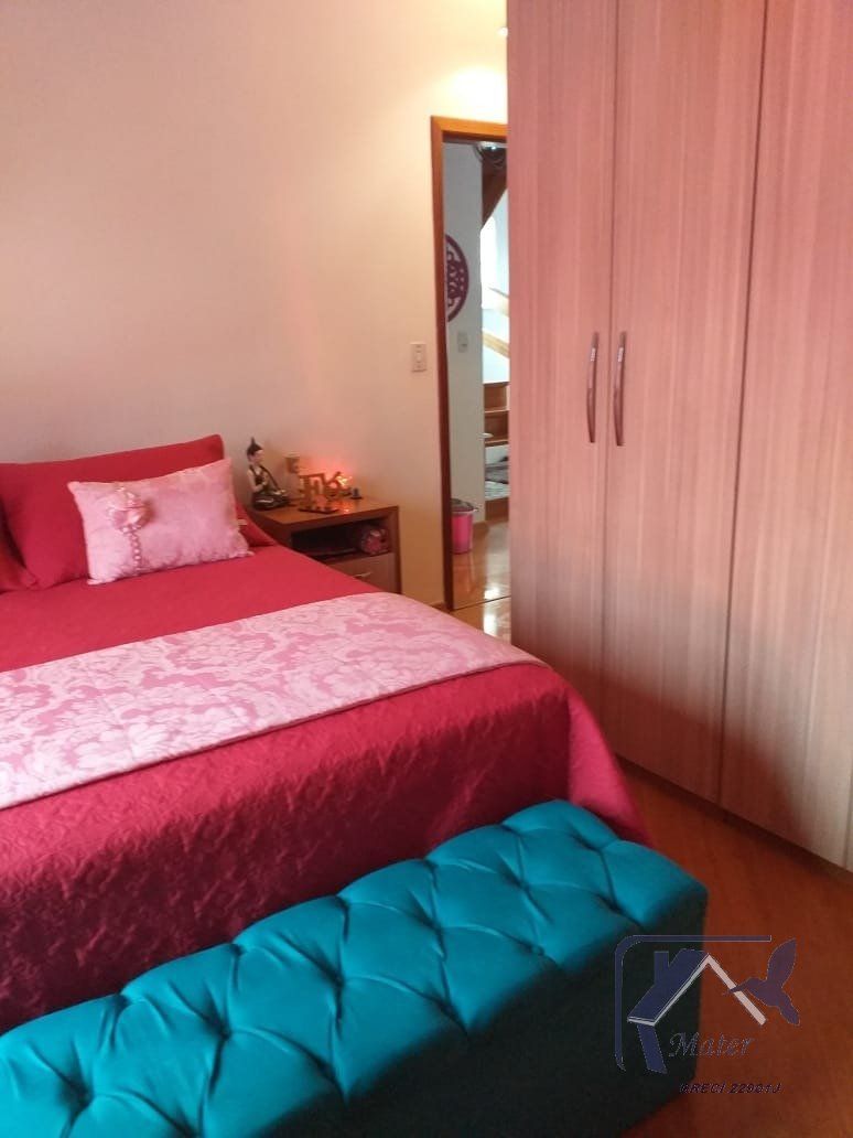 Casa à venda com 4 quartos, 273m² - Foto 9