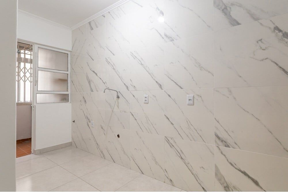 Apartamento à venda com 2 quartos, 67m² - Foto 4