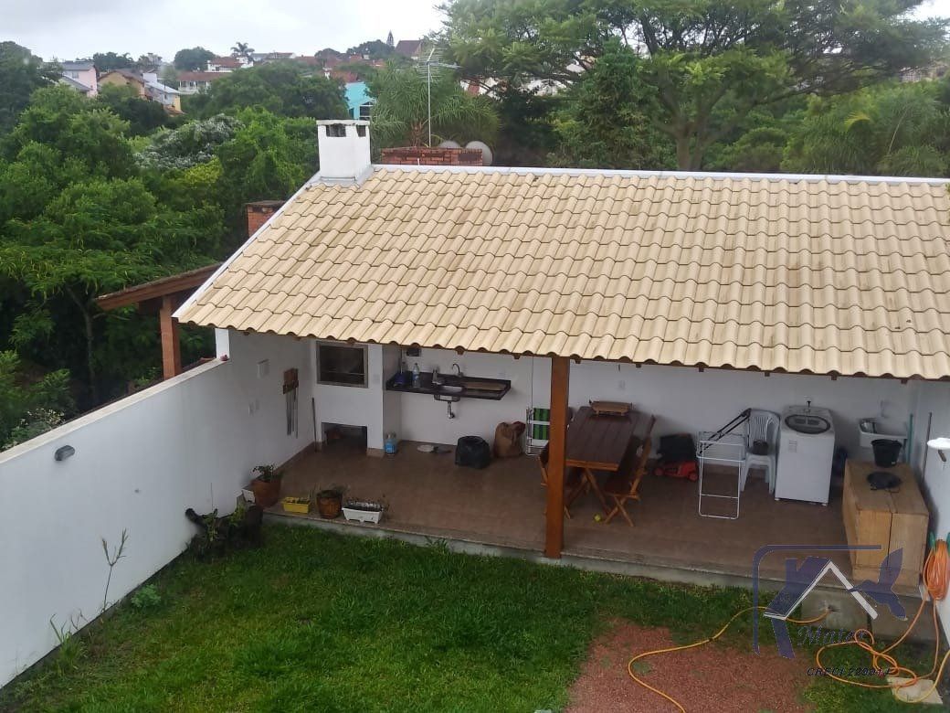 Casa à venda com 3 quartos, 180m² - Foto 7