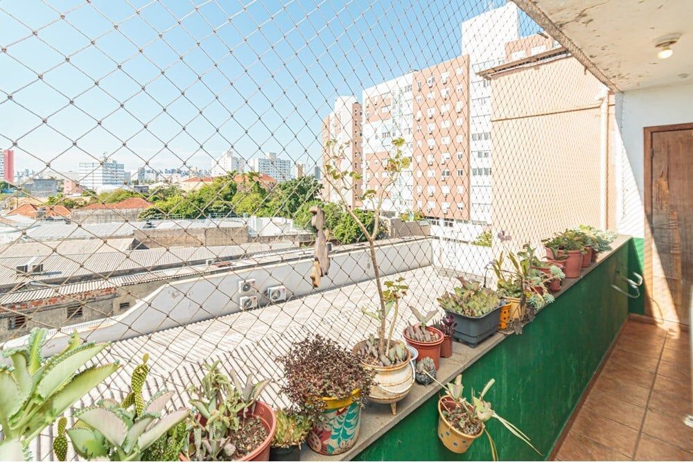 Apartamento à venda com 3 quartos, 97m² - Foto 11