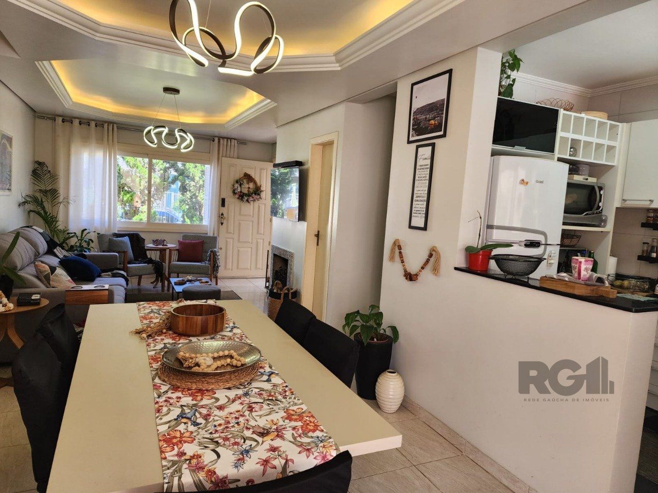 Casa, 2 quartos, 122 m² - Foto 1