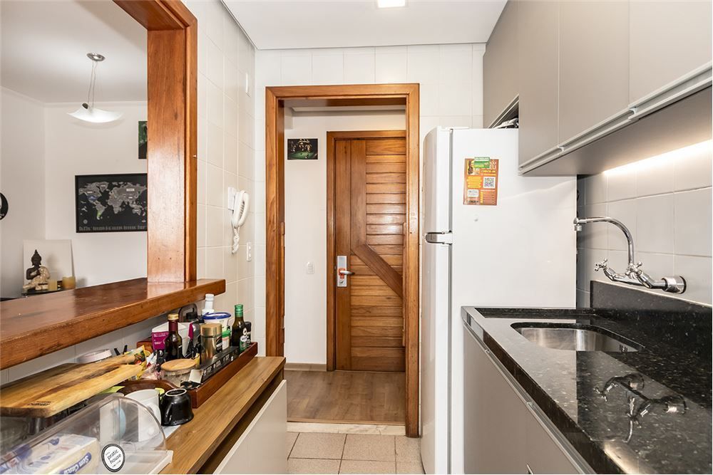 Apartamento à venda com 1 quarto, 57m² - Foto 49