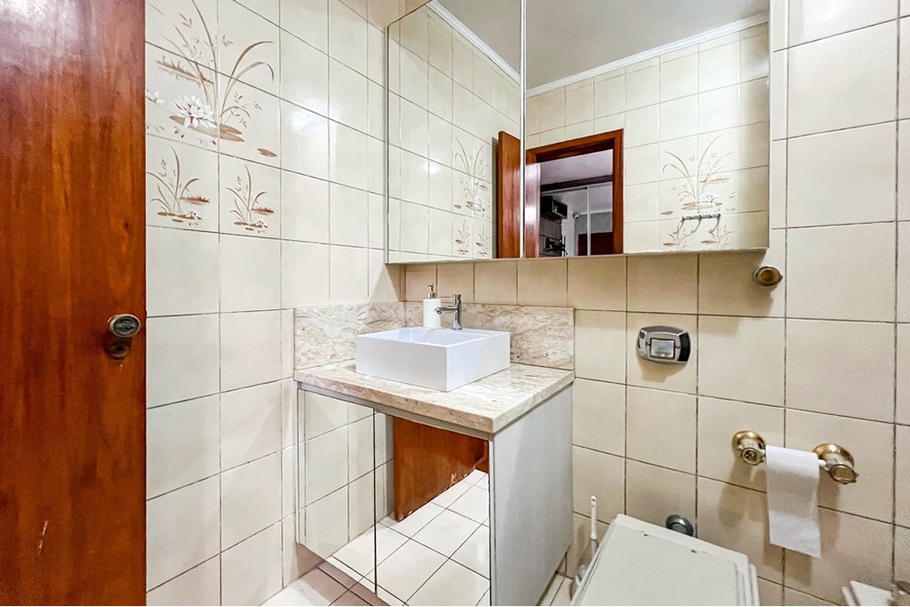 Casa à venda com 4 quartos, 246m² - Foto 41