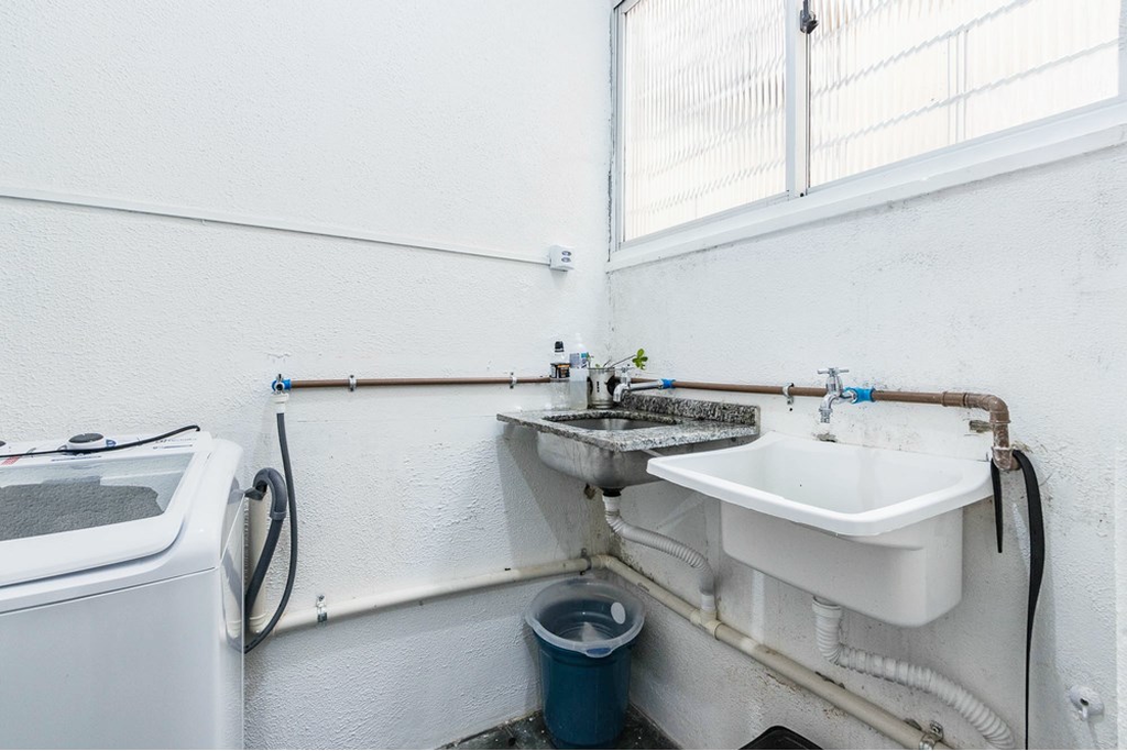 Apartamento à venda com 2 quartos, 60m² - Foto 19