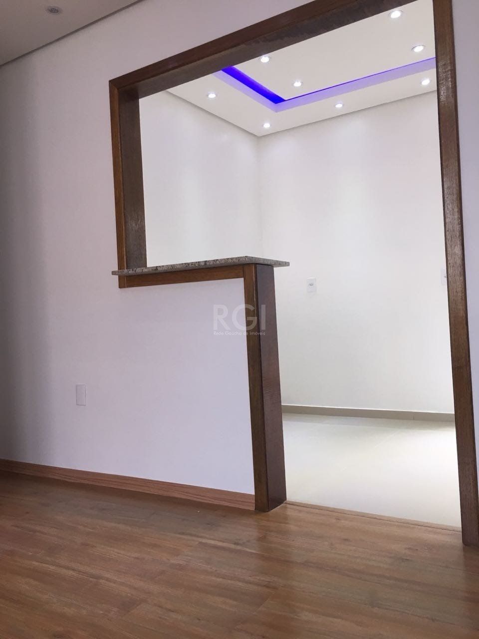 Apartamento à venda com 3 quartos, 77m² - Foto 4