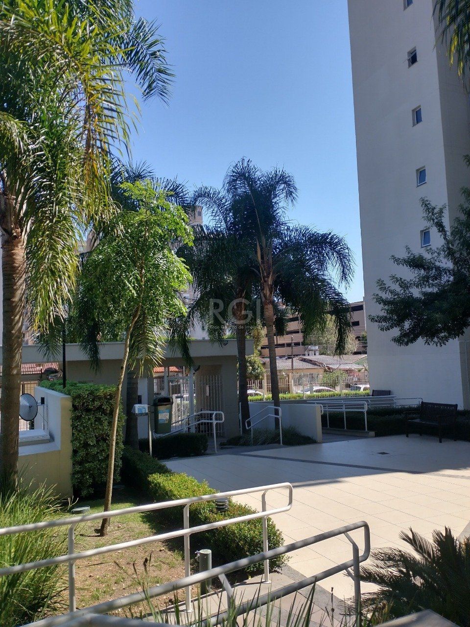 Apartamento à venda com 2 quartos, 56m² - Foto 26