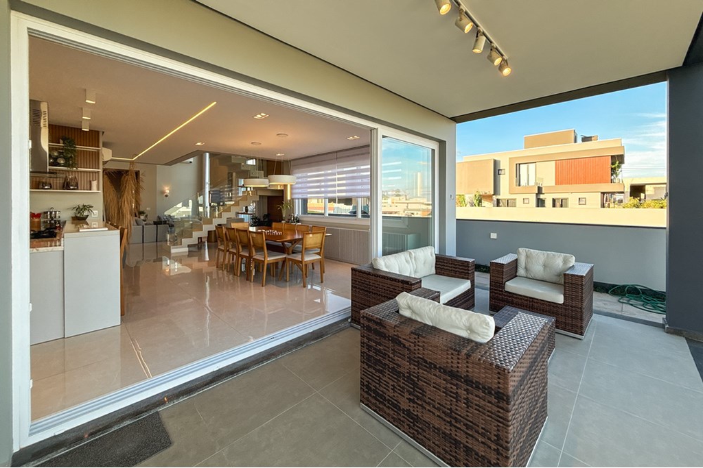 Casa de Condomínio à venda com 4 quartos, 303m² - Foto 72