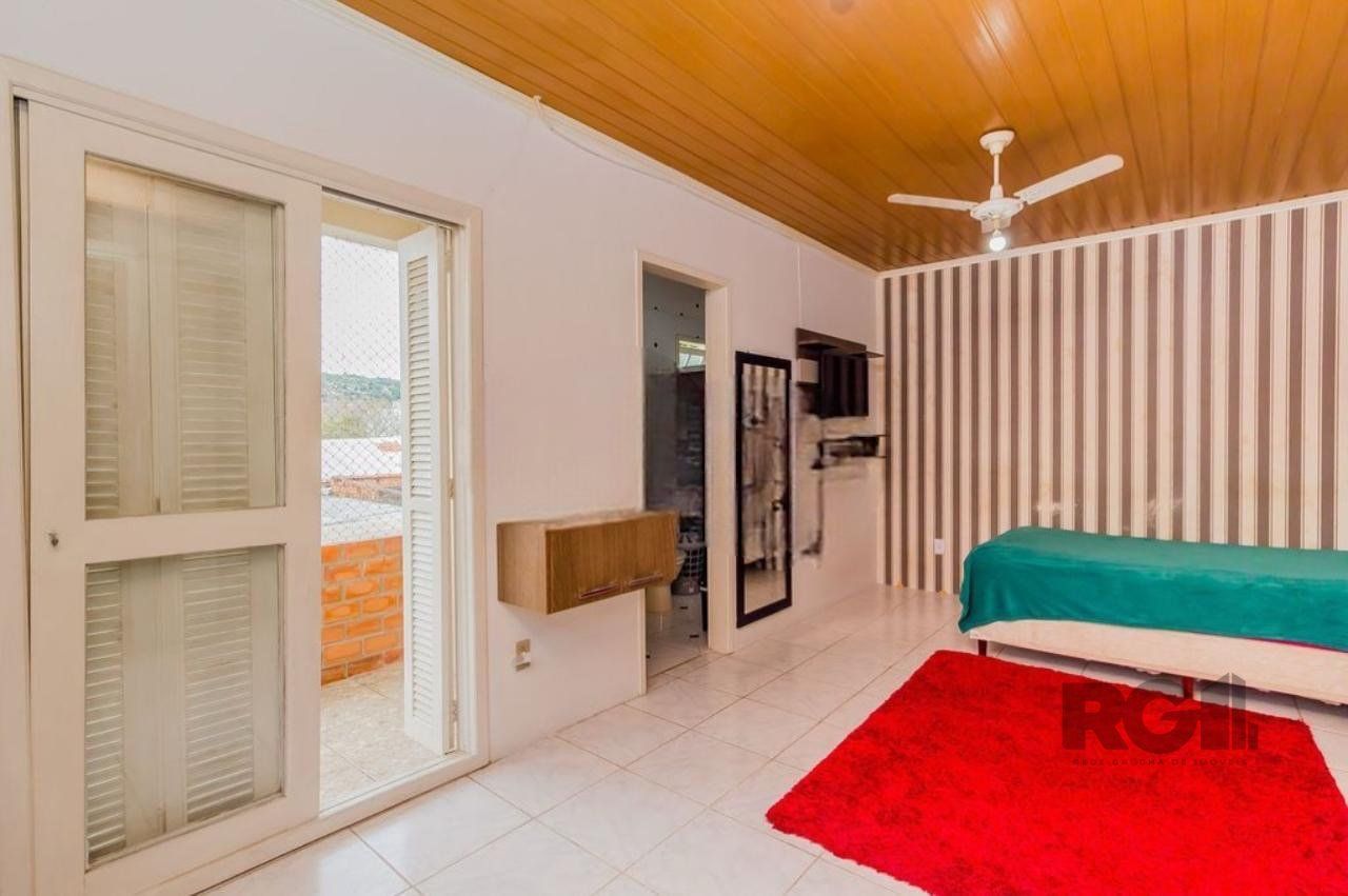 Casa à venda com 3 quartos, 300m² - Foto 6