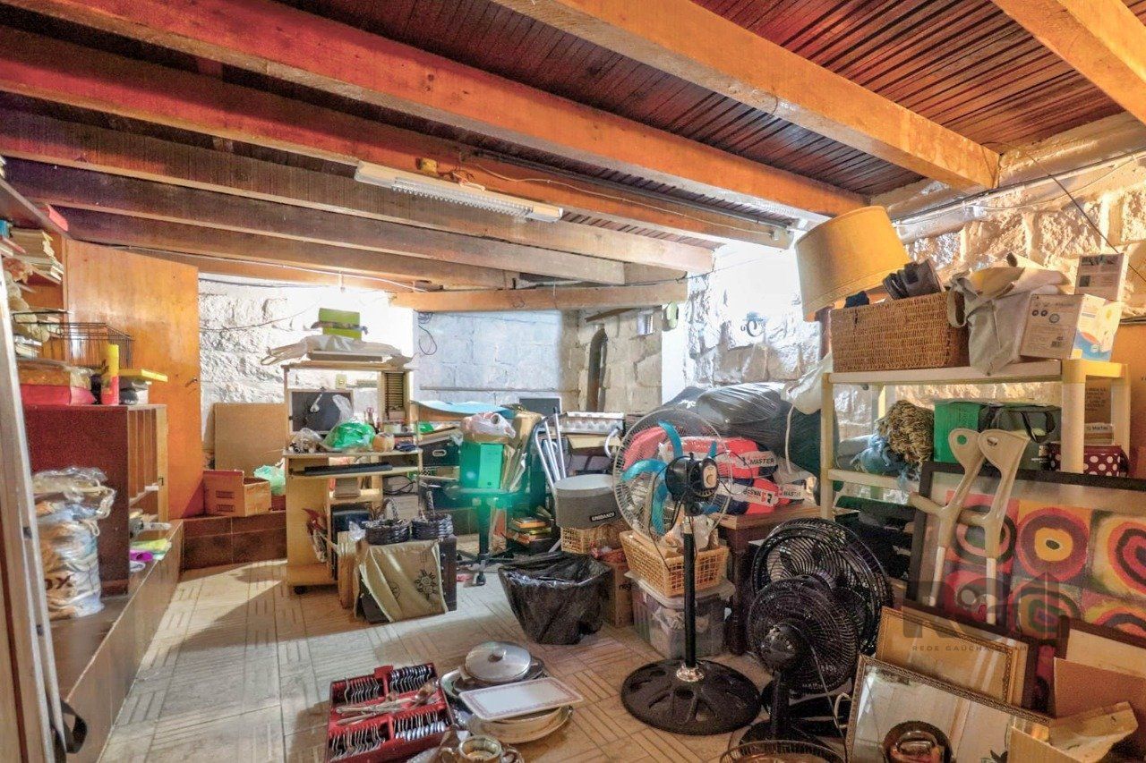 Casa à venda com 5 quartos, 232m² - Foto 46