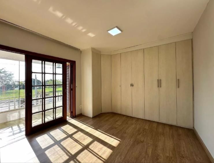 Casa, 4 quartos, 333 m² - Foto 10