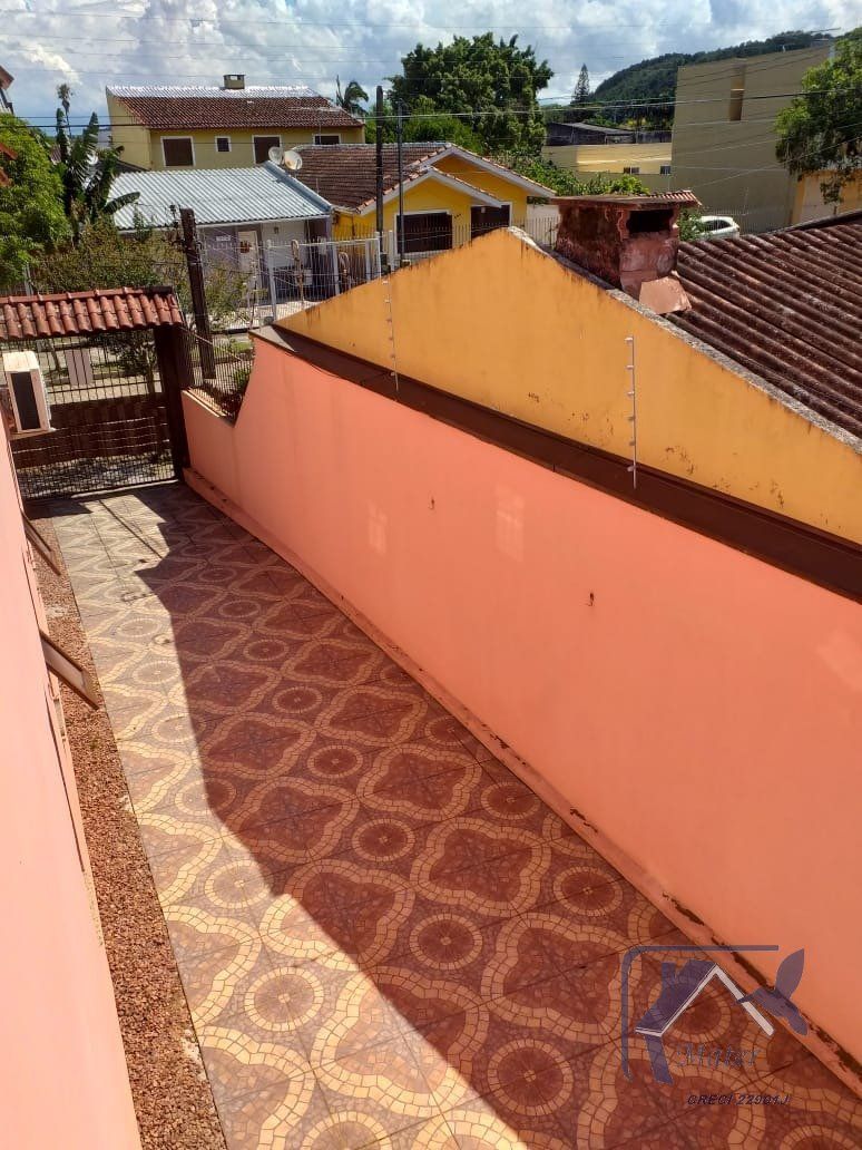 Casa à venda com 4 quartos, 273m² - Foto 26