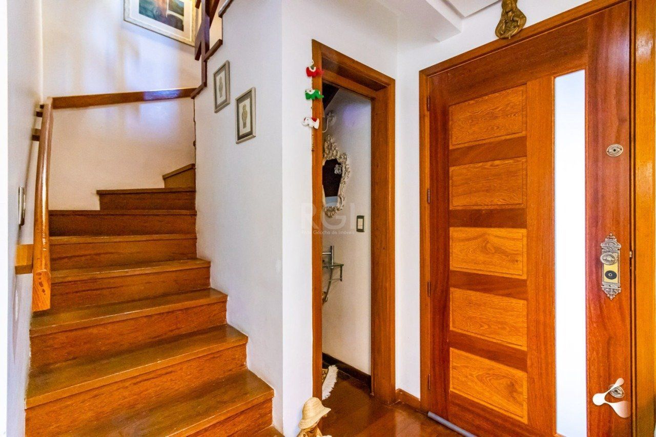 Casa de Condomínio à venda com 3 quartos, 233m² - Foto 17
