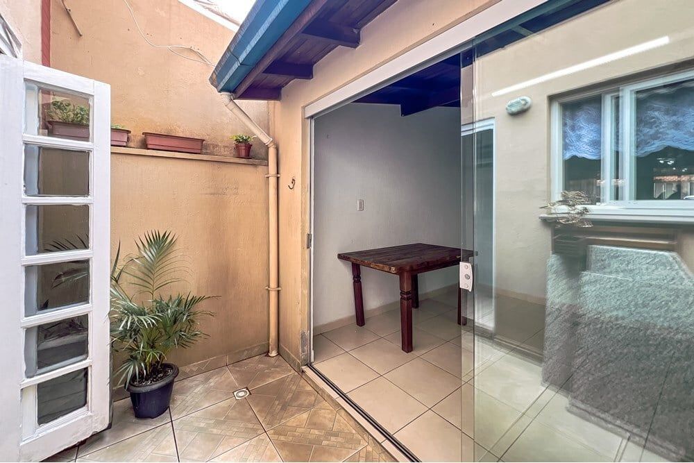 Casa de Condomínio à venda com 2 quartos, 103m² - Foto 10