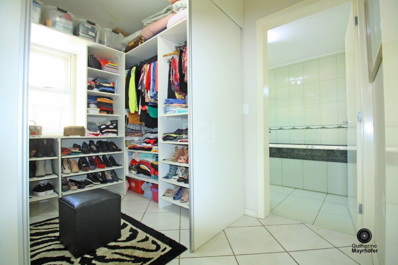 Casa à venda com 3 quartos, 328m² - Foto 16