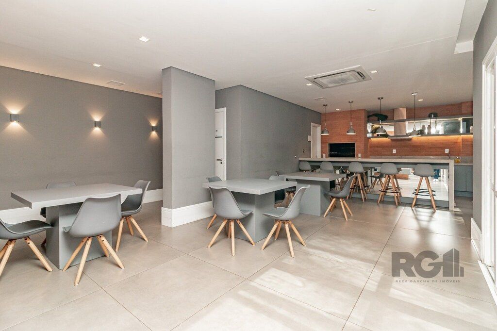 Apartamento à venda com 3 quartos, 76m² - Foto 3