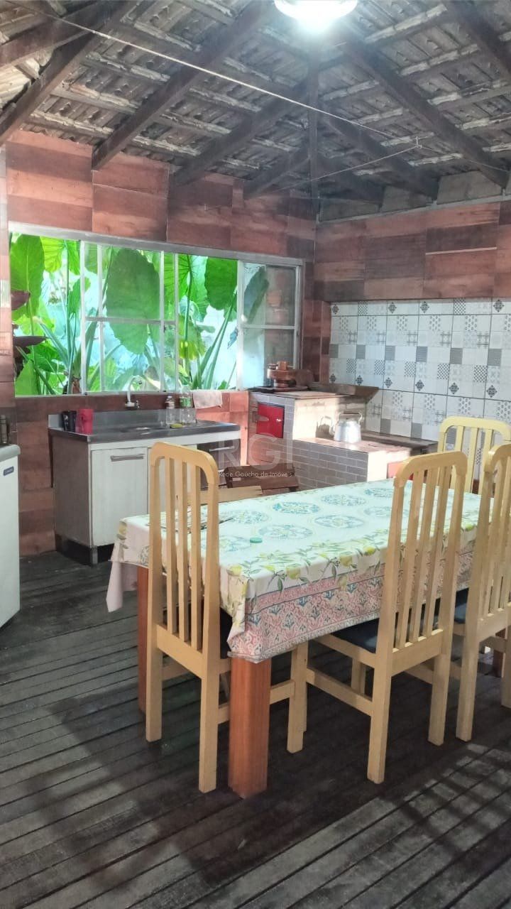 Casa à venda com 3 quartos, 216m² - Foto 14