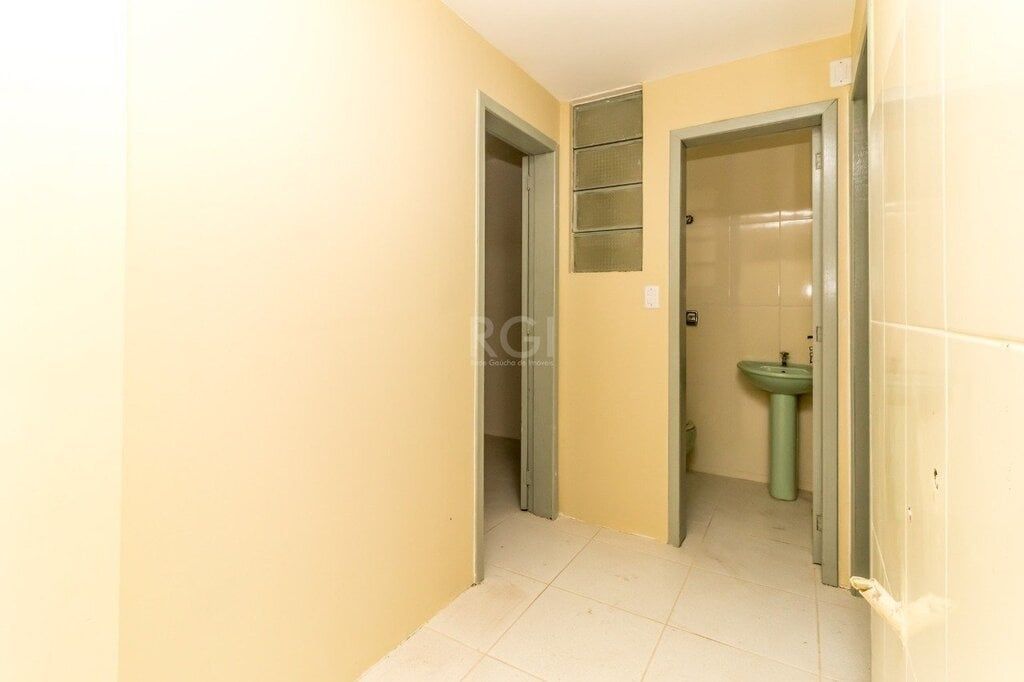 Apartamento à venda com 3 quartos, 228m² - Foto 16