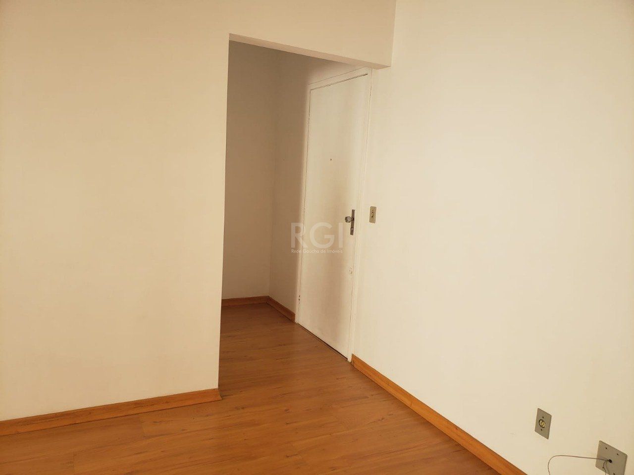 Apartamento à venda com 1 quarto, 150m² - Foto 8
