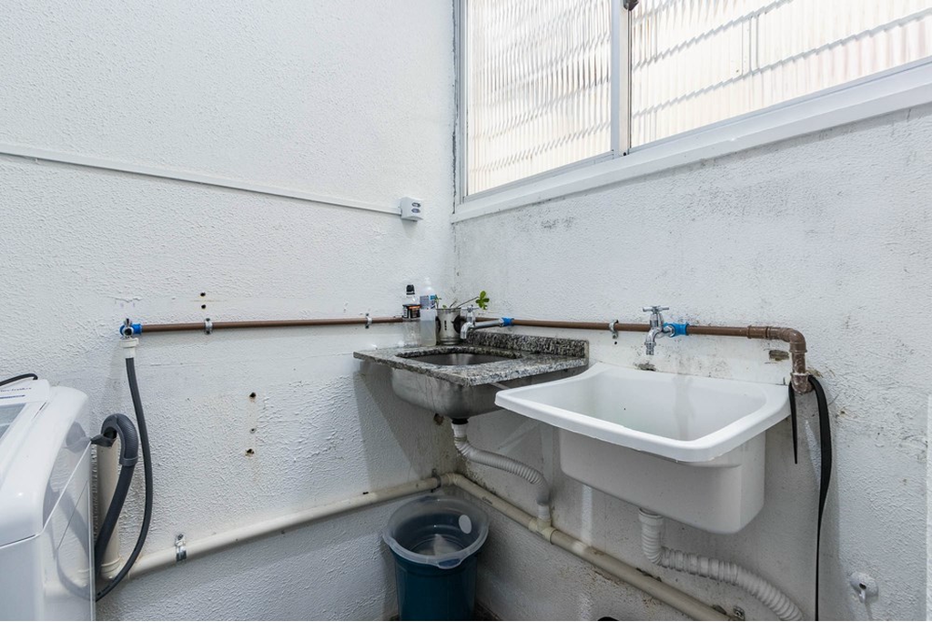 Apartamento à venda com 2 quartos, 60m² - Foto 18